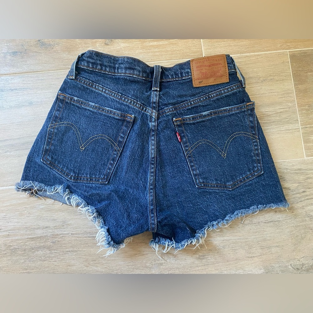 Brand new without tag- Levi 501 shorts